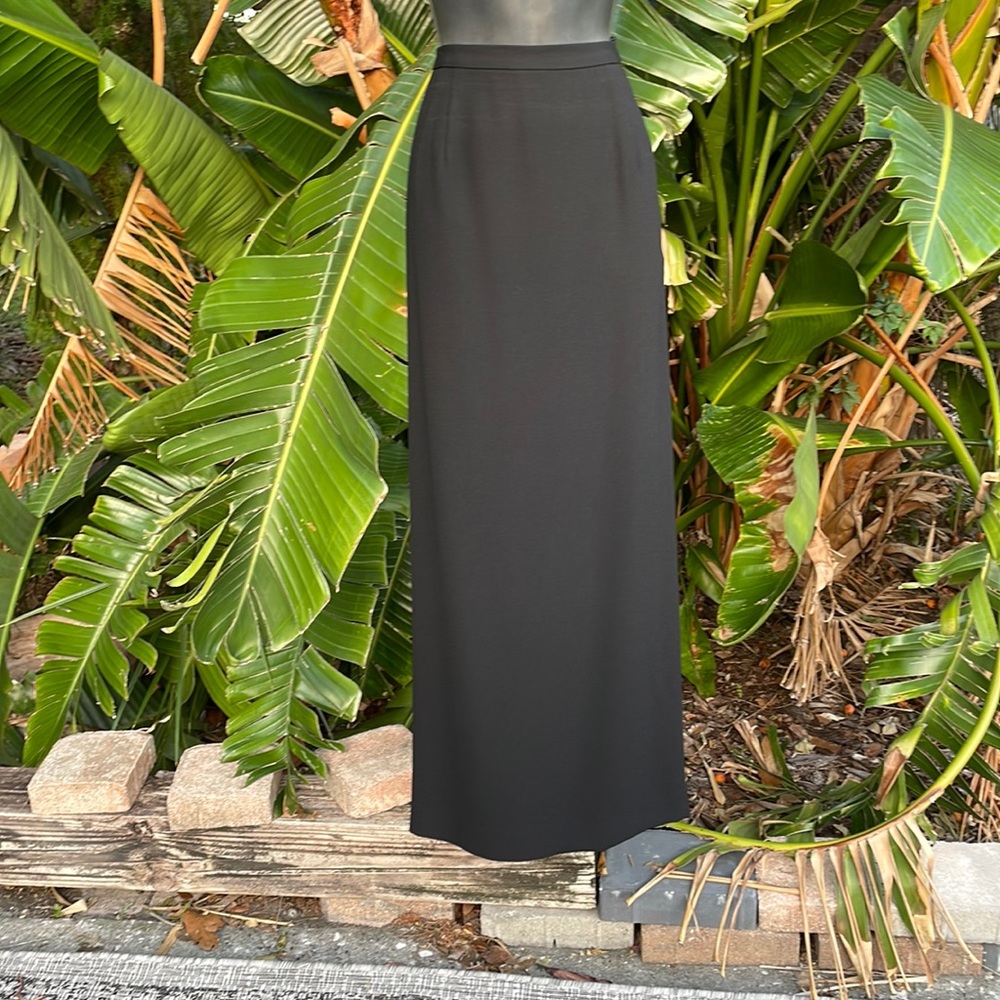 Adrianna, Papel evenings column maxi skirt